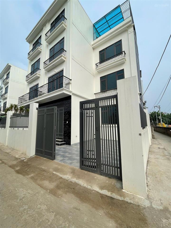 Thật sự quá hiếm  nhà như biệt thự  chủ cần bán gấp giá sốc vô cùng 83m2 full thổ cư chỉ hơn 5 tỷ