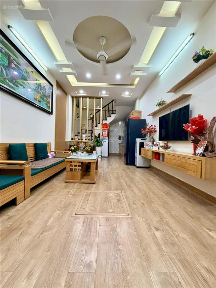 Bán nhà quan nhân thanh xuân ngõ nông gần phố oto đỗ gần gần hồ dân xây 34m2 5 tầng nhỉnh 7 tỷ