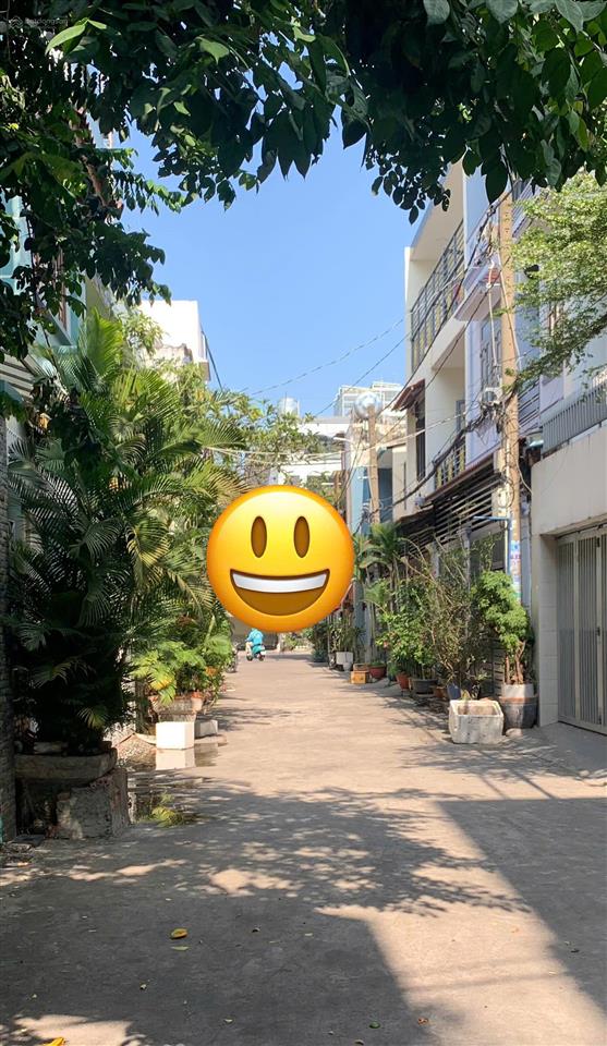 Bán nhà sổ vuông a4  gần chế lan viên, đh công thương  50m2  nhỉnh 6 tỷ  2 tầng