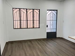 Bán nhà sổ vuông a4  gần chế lan viên, đh công thương  50m2  nhỉnh 6 tỷ  2 tầng
