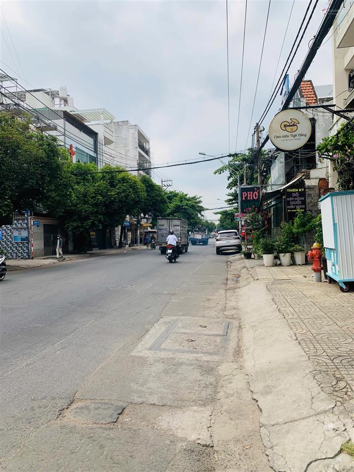 Bán nhà sổ vuông a4  gần chế lan viên, đh công thương  50m2  nhỉnh 6 tỷ  2 tầng