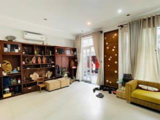 Bán nhà phạm cự lượng 233m²  biệt thự phố 3 tầng  có gara, hồ cá, hầm rượu  giá 42.5 tỷ