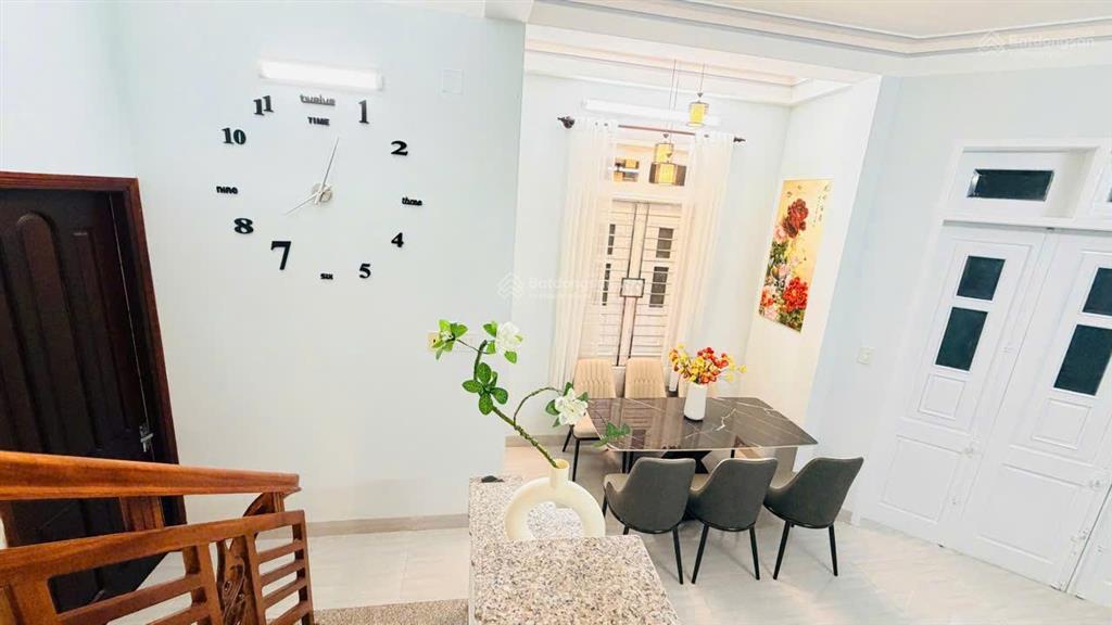Bán nhà đẹp góc 2 mặt tiền hòn sện đối diện công viên, gần biển & núi cô tiên, giá tốt chỉ 6,5 tỷ