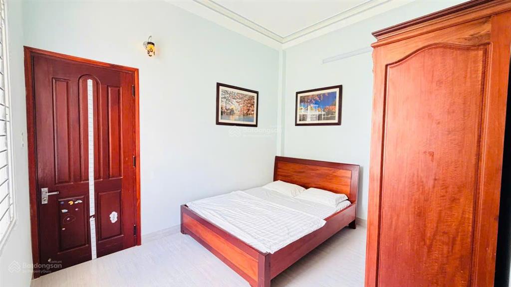 Bán nhà đẹp góc 2 mặt tiền hòn sện đối diện công viên, gần biển & núi cô tiên, giá tốt chỉ 6,5 tỷ