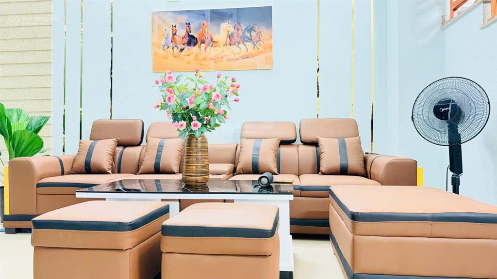 Bán nhà đẹp góc 2 mặt tiền hòn sện đối diện công viên, gần biển & núi cô tiên, giá tốt chỉ 6,5 tỷ