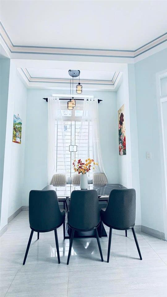 Bán nhà đẹp góc 2 mặt tiền hòn sện đối diện công viên, gần biển & núi cô tiên, giá tốt chỉ 6,5 tỷ