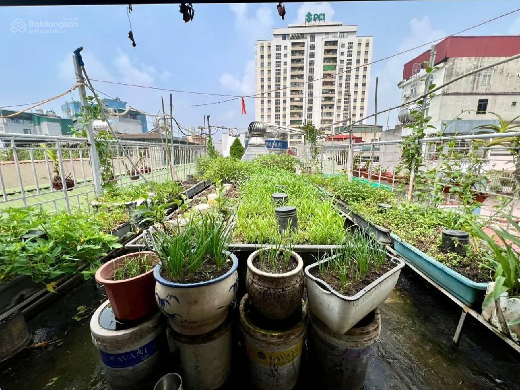 Toà nhà siêu phẩm 30m² ở nguyễn trãi, chủ nhà có tuổi cần bán để chuyển lên chung cư