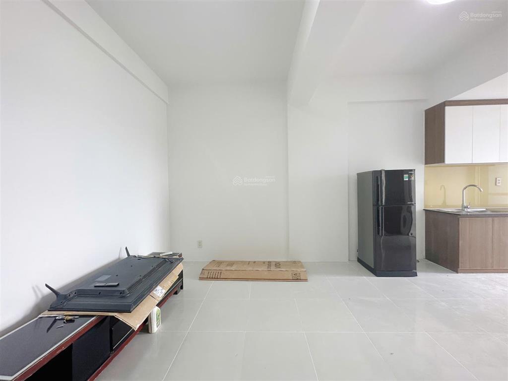 Bán căn hộ sky9 2pn 1wc có sổ  2.7 tỷ khu vực quận 9, đường liên phường