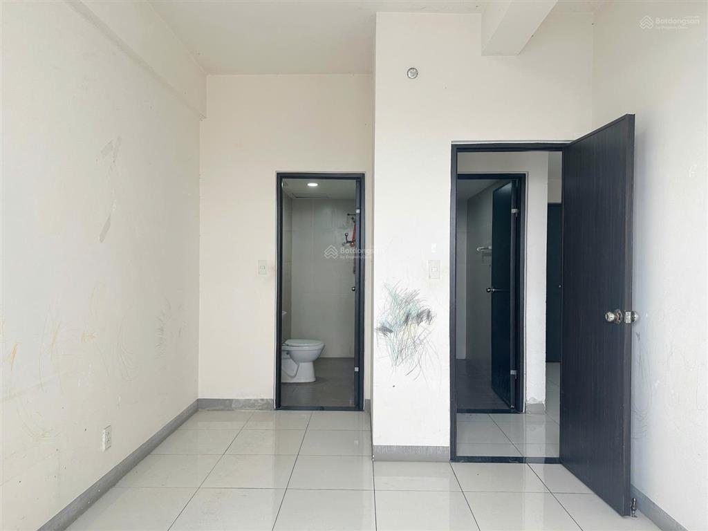 Bán căn hộ sky9  2 phòng ngủ 2 wc có sổ hồng, giá 3.2tỷ, khu vực quận 9, đường liên phường