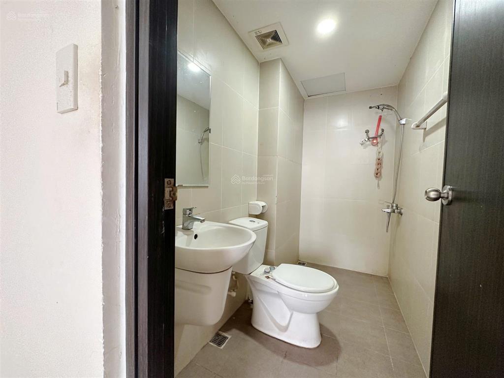 Bán căn hộ sky9  2 phòng ngủ 2 wc có sổ hồng, giá 3.2tỷ, khu vực quận 9, đường liên phường