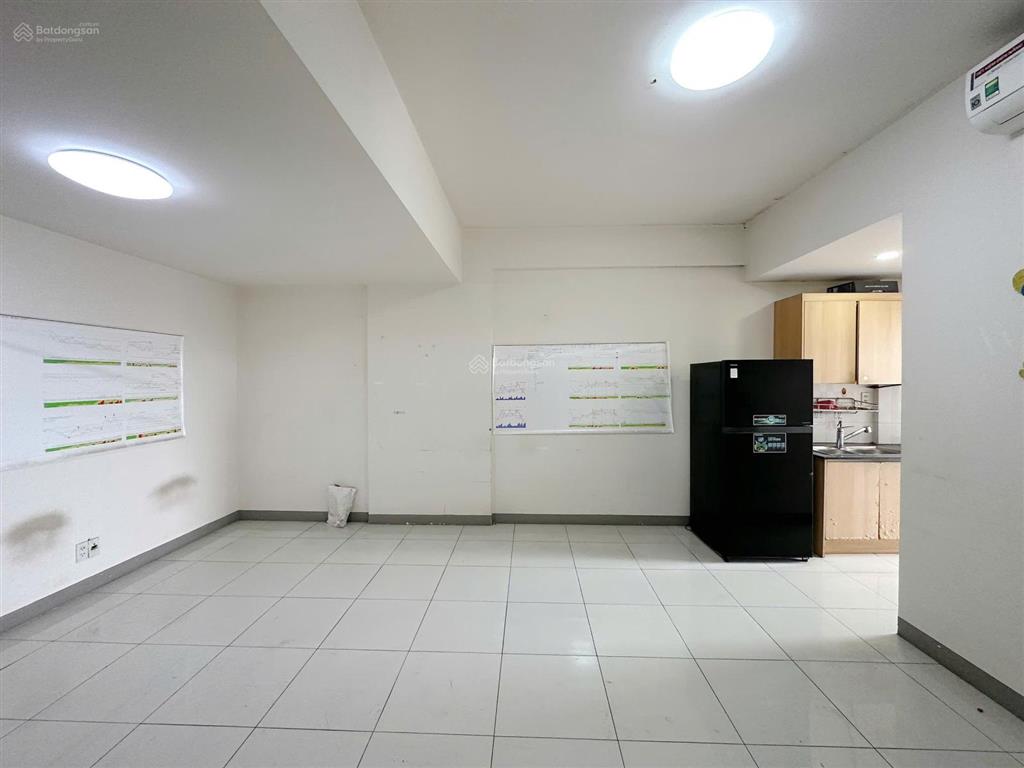 Bán căn hộ sky9  2 phòng ngủ 2 wc có sổ hồng, giá 3.2tỷ, khu vực quận 9, đường liên phường