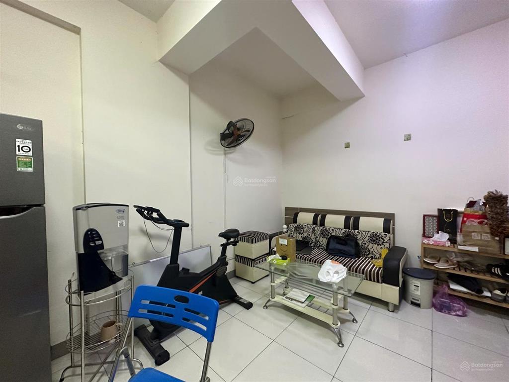 Bán căn hộ sky9  2 phòng ngủ 1 vệ sinh, sổ hồng sẵn, giá 2.880 tỷ
