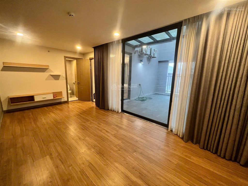 Cho thuê penthouse 100m2 sky9, 3pn2wc, ntcb, giá 9,9tr/tháng