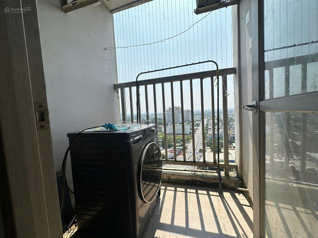 [một viên duy nhất] căn 2pn 2wc có sổ, chủ hỗ trợ bank, hướng nam, giá thương lượng, sky 9