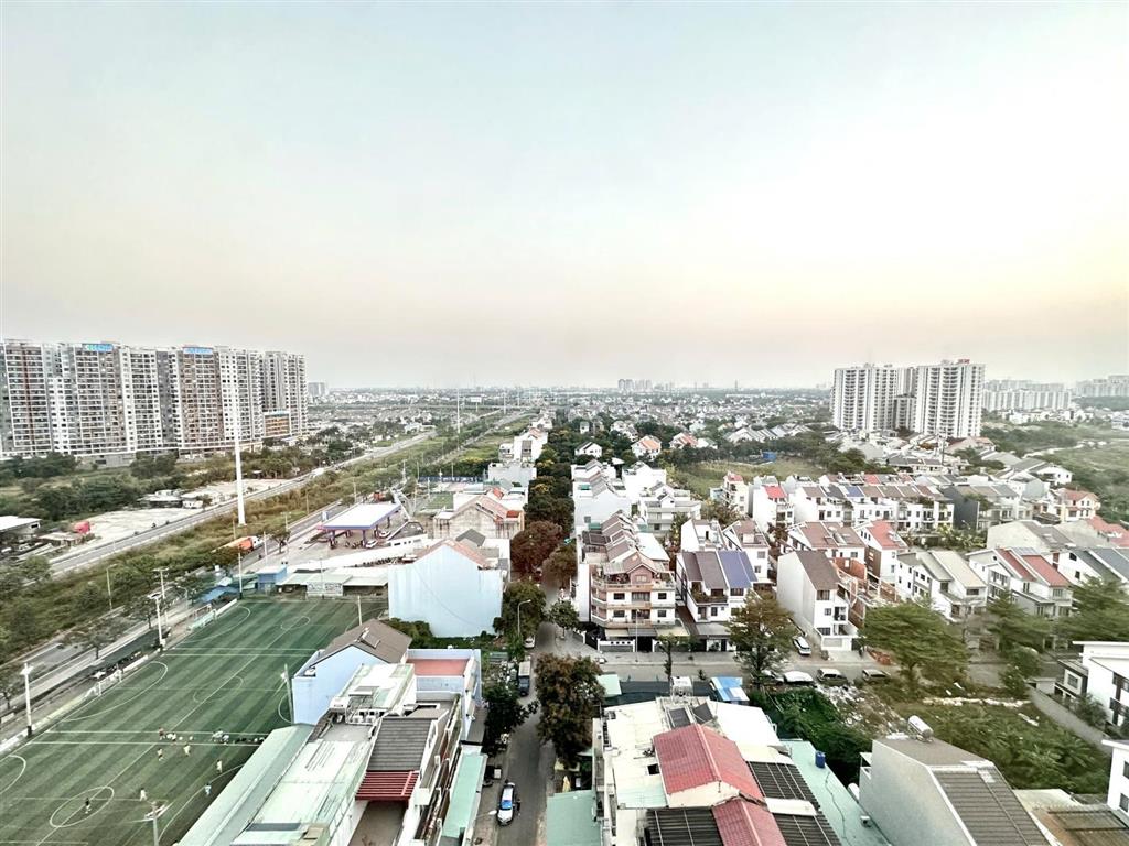 [một viên duy nhất] căn 2pn 2wc có sổ, chủ hỗ trợ bank, hướng nam, giá thương lượng, sky 9