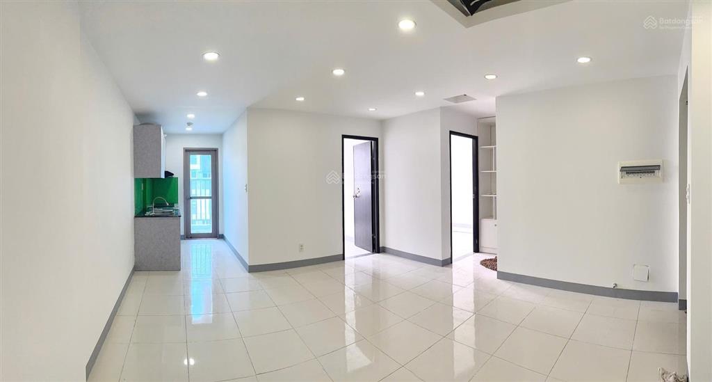 Bán căn hộ sky 9, 2 phòng ngủ 2 vệ sinh, có sổ hồng, giá 3,22 tỷ