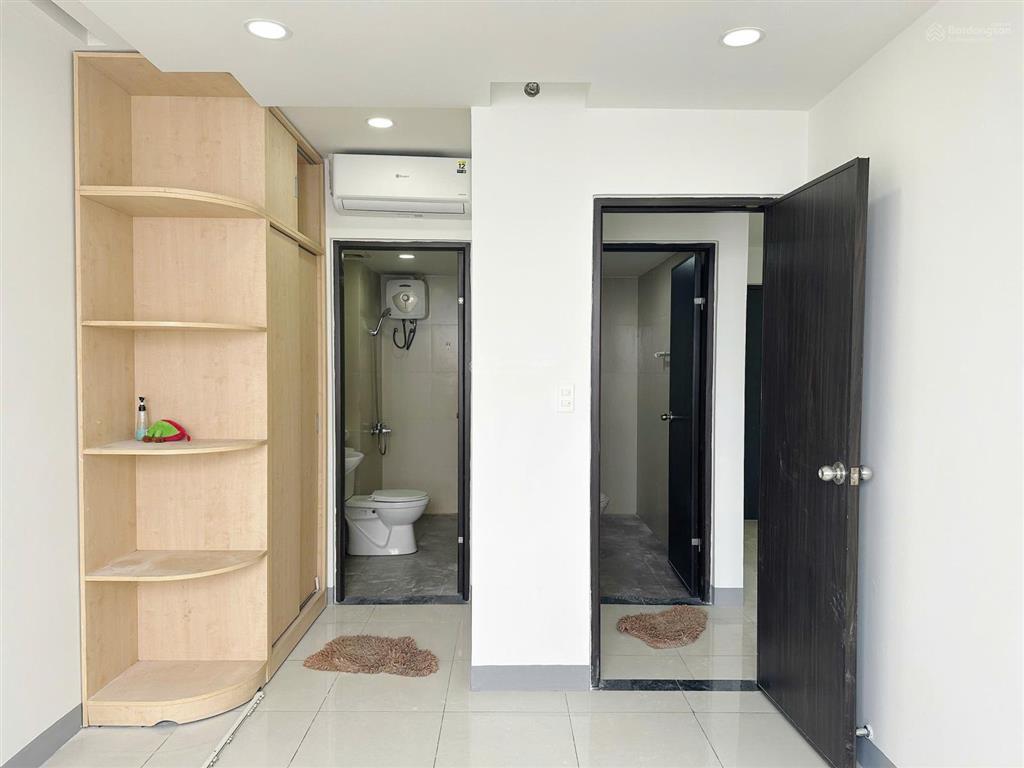 Bán căn hộ sky 9, 2 phòng ngủ 2 vệ sinh, có sổ hồng, giá 3,22 tỷ