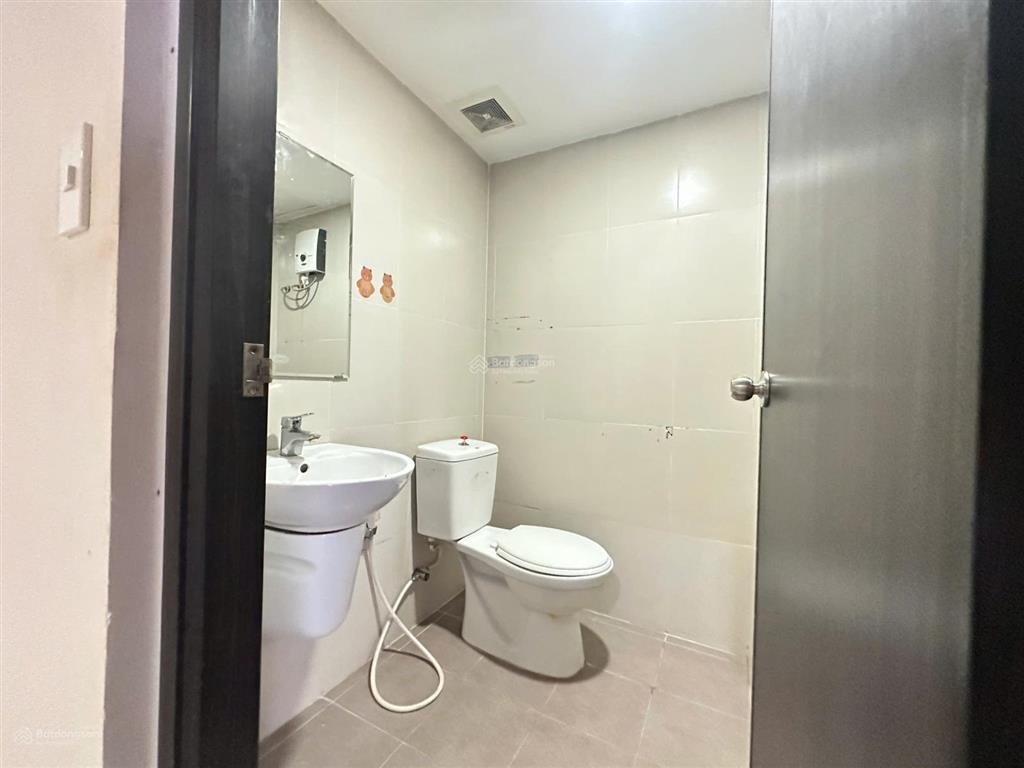 Cho thuê căn hộ sky9 3pn 2wc, nhà trống, giá 8 triệu/tháng tốt tại dự án