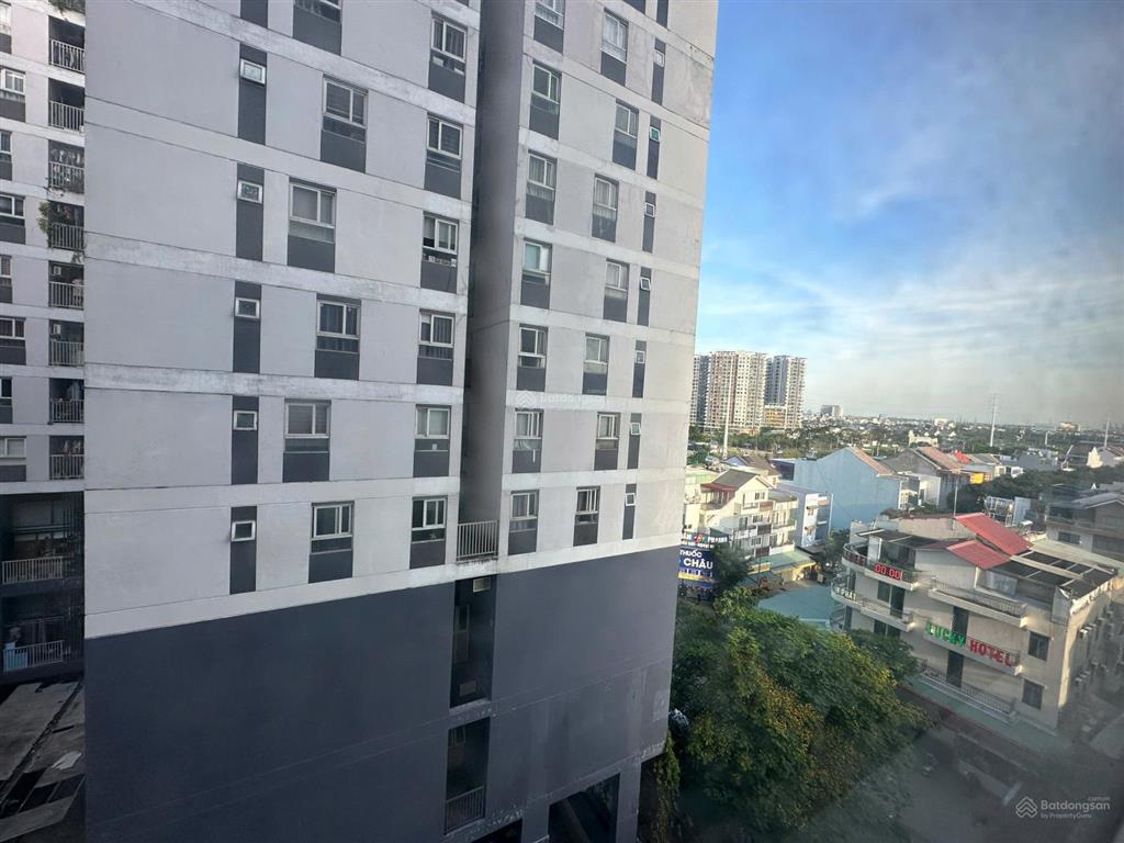 Cho thuê căn hộ sky9 3pn 2wc, nhà trống, giá 8 triệu/tháng tốt tại dự án