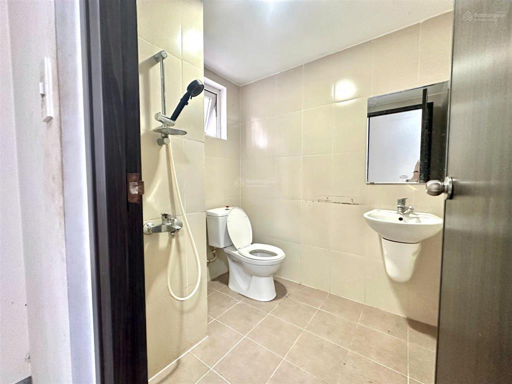 Cho thuê căn hộ sky9 3pn 2wc, nhà trống, giá 8 triệu/tháng tốt tại dự án