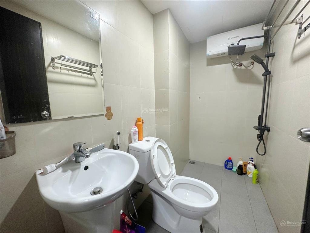 Bán căn hộ sky9 2 phòng ngủ, 2 vệ sinh, có sổ hồng, giá 3,21 tỷ bao sang tên