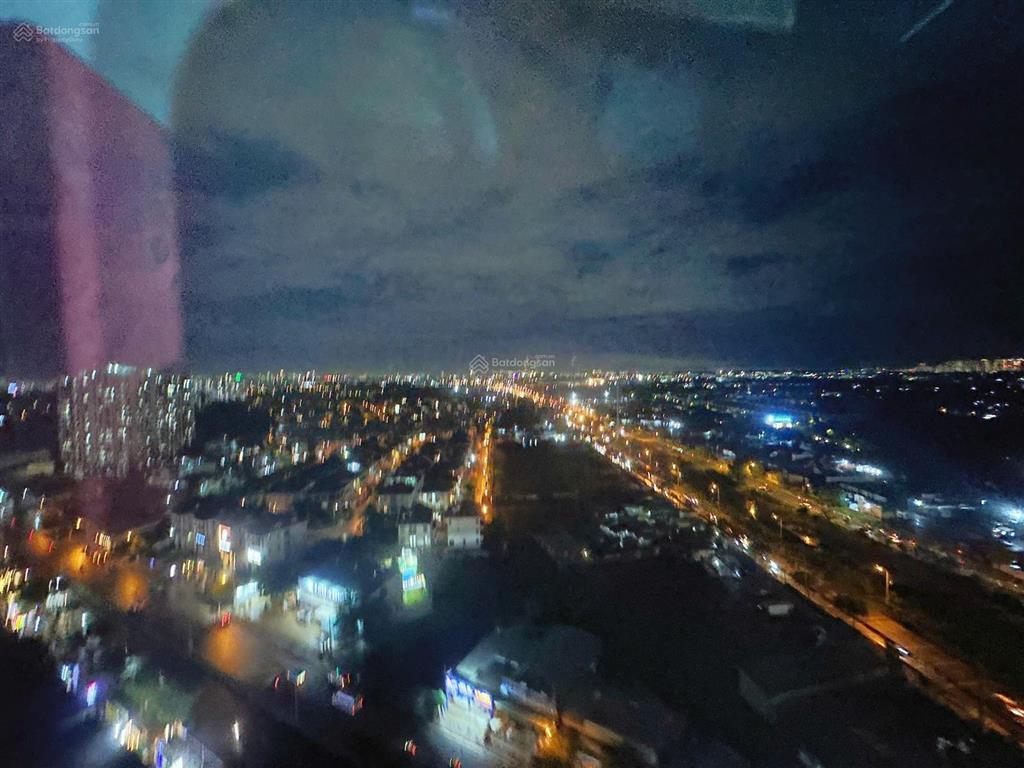Bán căn hộ sky9 2 phòng ngủ, 2 vệ sinh, có sổ hồng, giá 3,21 tỷ bao sang tên