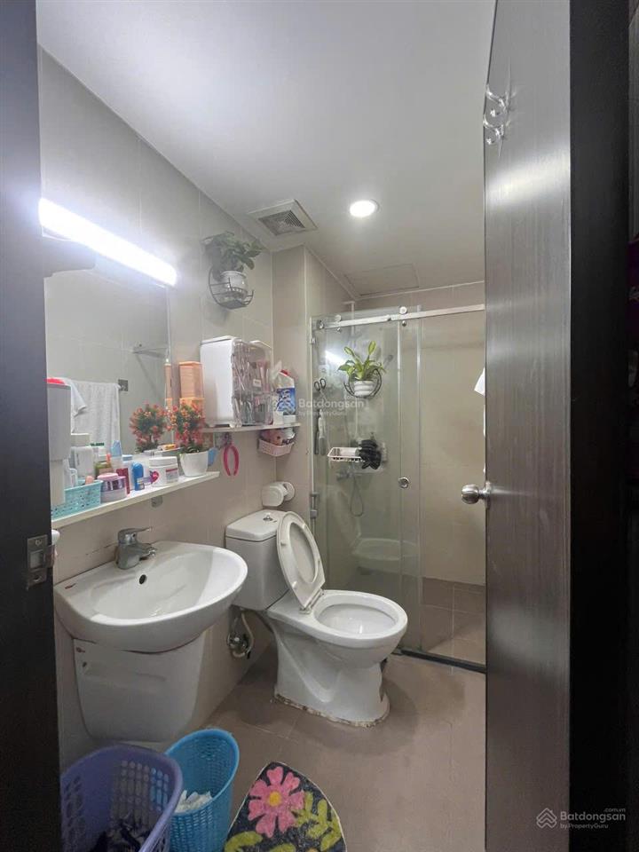 Bán căn hộ sky9 2pn 2wc full nội thất, giá 3,25 tỷ