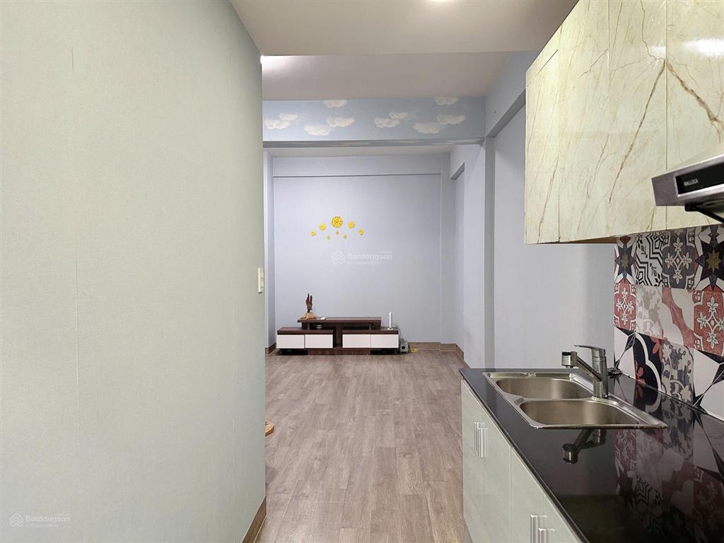 Bán căn hộ sky 9 2pn 2wc, 65m², tầng trung, full nội thất, giá 3,2 tỷ