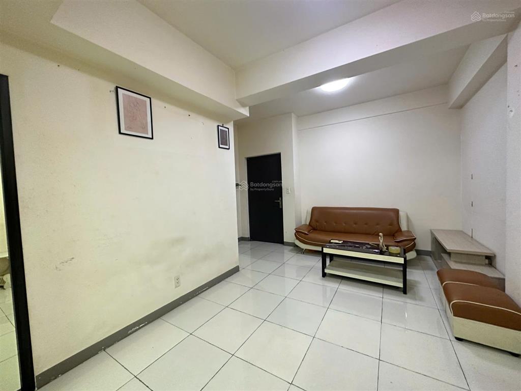 Bán gấp căn hộ sky9 50m2, 2 phòng ngủ, có sổ giá 2,5 tỷ