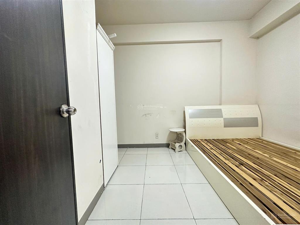 Bán gấp căn hộ sky9 50m2, 2 phòng ngủ, có sổ giá 2,5 tỷ