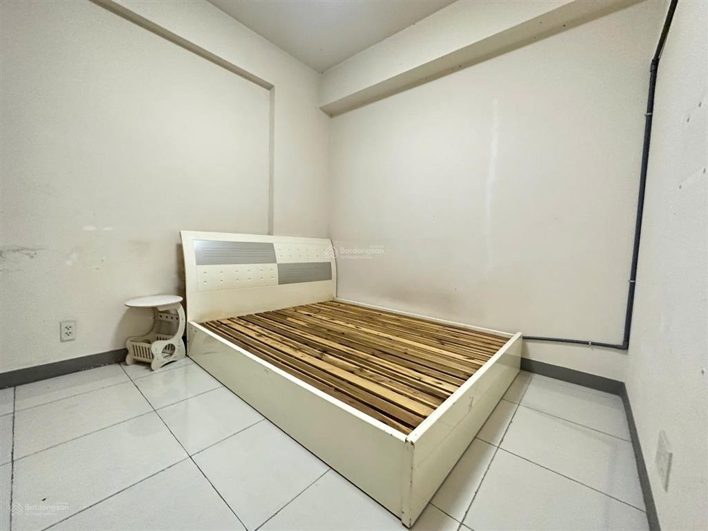 Bán gấp căn hộ sky9 50m2, 2 phòng ngủ, có sổ giá 2,5 tỷ