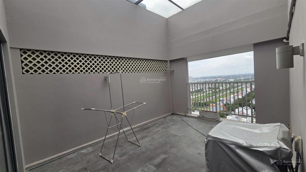 Bán gấp penthouse sky9 110m², 3pn 2wc, có sân vườn, ban công, giá 5 tỷ