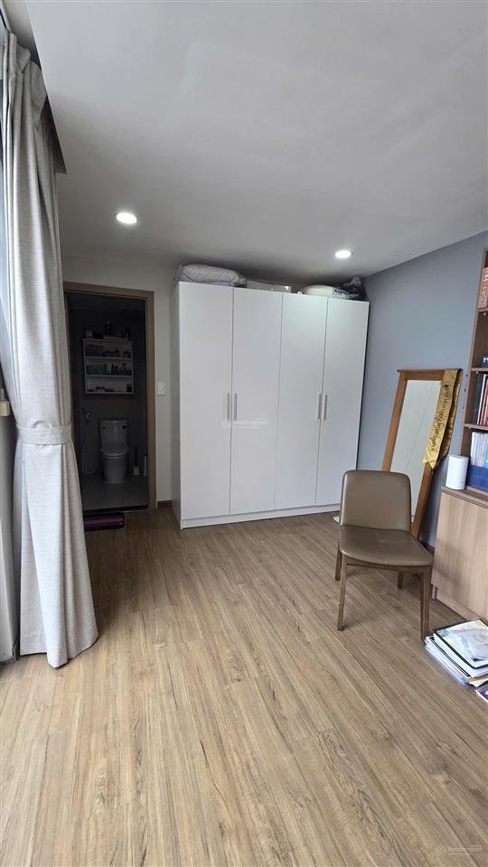 Bán gấp penthouse sky9 110m², 3pn 2wc, có sân vườn, ban công, giá 5 tỷ