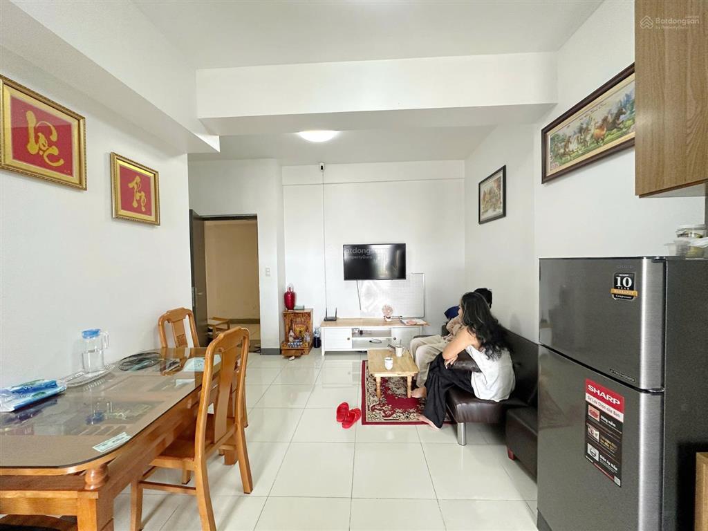 Bán gấp căn hộ sky9 2 phòng ngủ, có sổ, có nội thất giá 2,5 tỷ