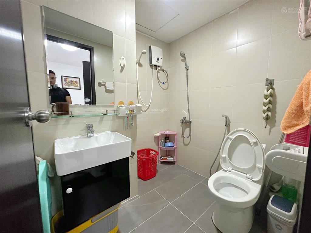 Bán gấp căn hộ sky9 2 phòng ngủ, có sổ, có nội thất giá 2,5 tỷ