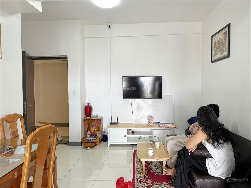 Bán gấp căn hộ sky9 2 phòng ngủ, có sổ, có nội thất giá 2,5 tỷ
