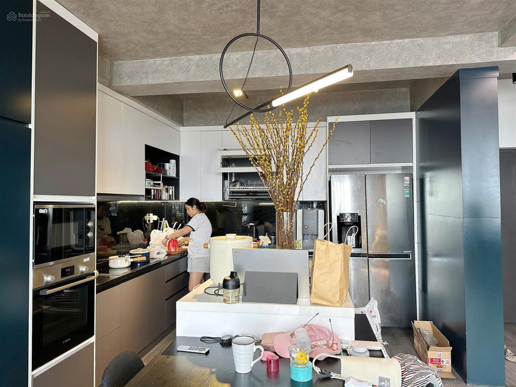 Bán gấp penthouse sky9 110m2 3pn, sân vườn, ban công giá 4,7 tỷ