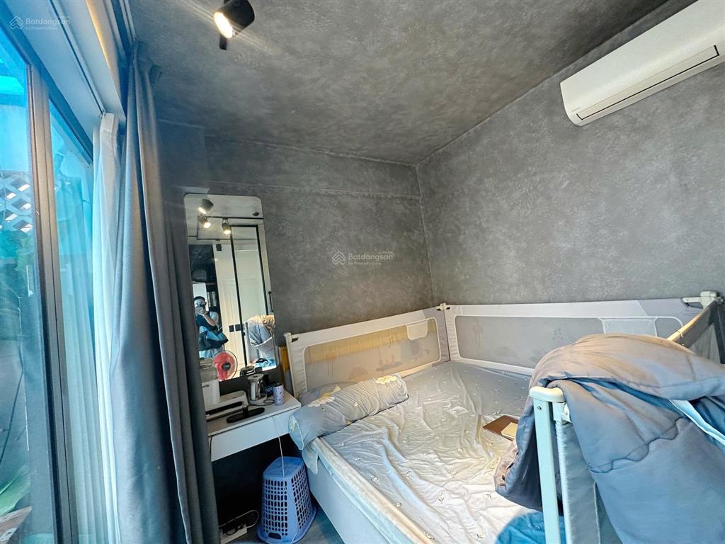Bán gấp penthouse sky9 110m2 3pn, sân vườn, ban công giá 4,7 tỷ