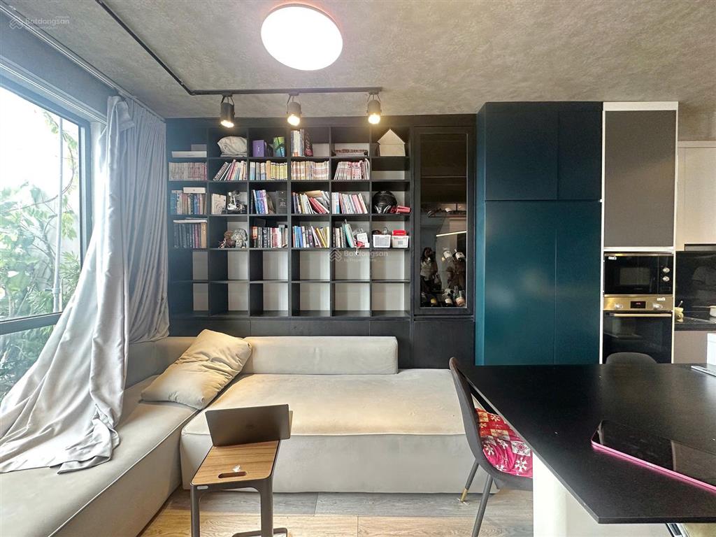 Bán gấp penthouse sky9 110m2 3pn, sân vườn, ban công giá 4,7 tỷ