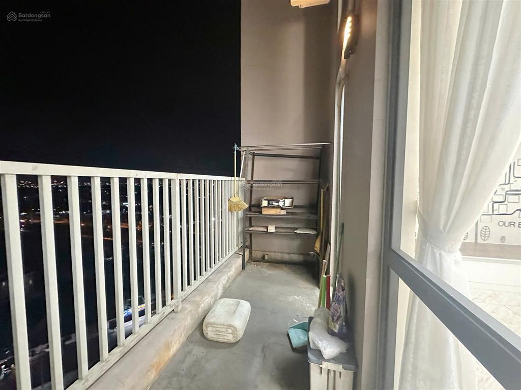 Bán nhanh penthouse sky9 100m², 3 phòng ngủ, có ban công và sân vườn, giá 4,7 tỷ
