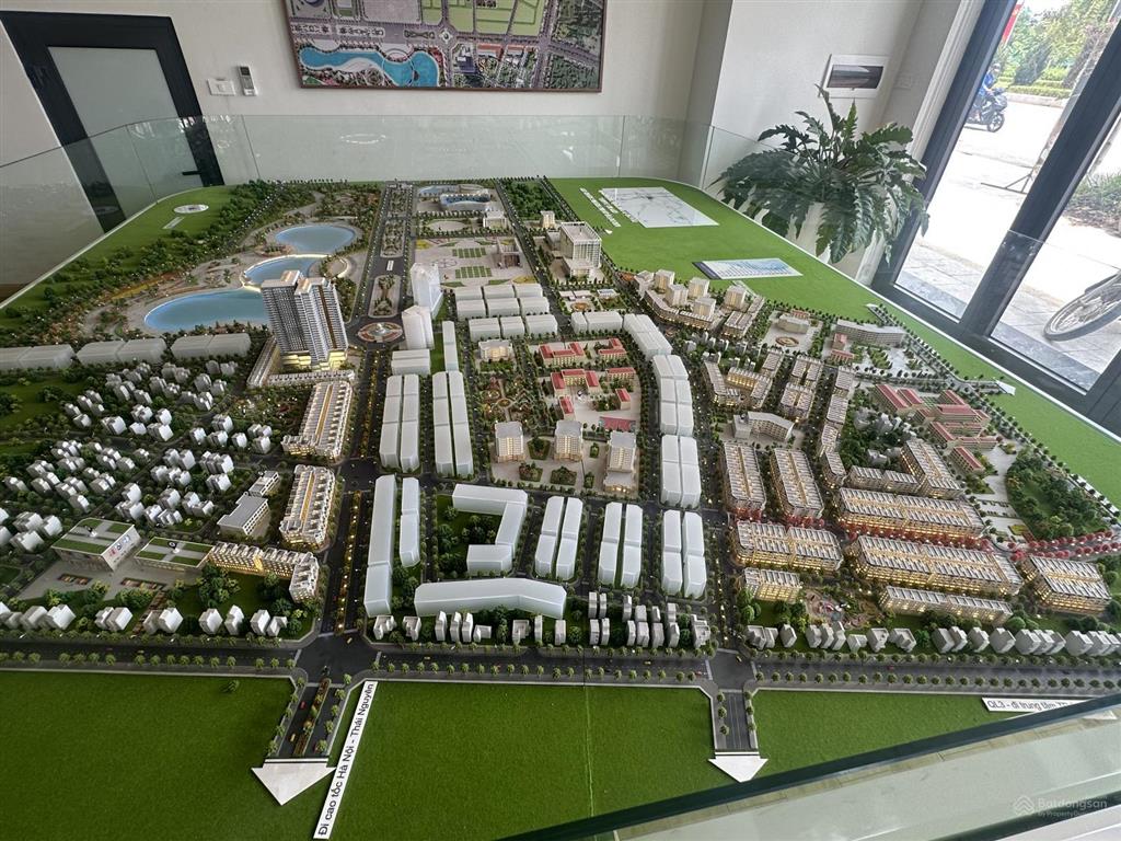 Chính chủ cần bán gấp  nhà phố thương mại