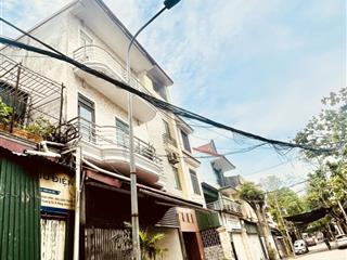 Bán nhà 3 tầng, đường rộng 12m tại trung tâm phường quang trung ( p. thành vinh)