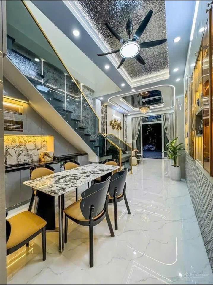 2ty240 còn tl nhà tam bình gần bệnh viện thủ đức đang cho thuê 16tr/th nội thất đủ