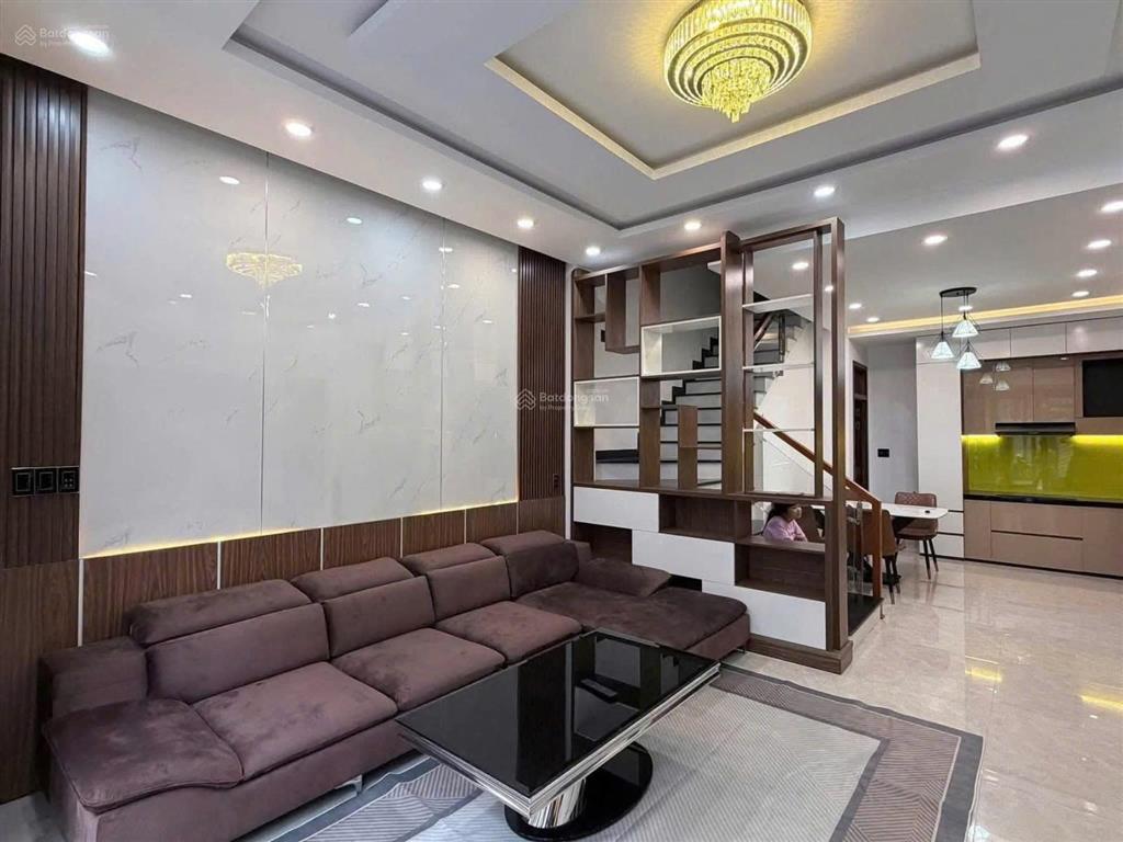Giá còn tl nhà nguyễn thị thập, tân hưng, q7 shr đang cho thuê 18tr/th sẵn nội thất