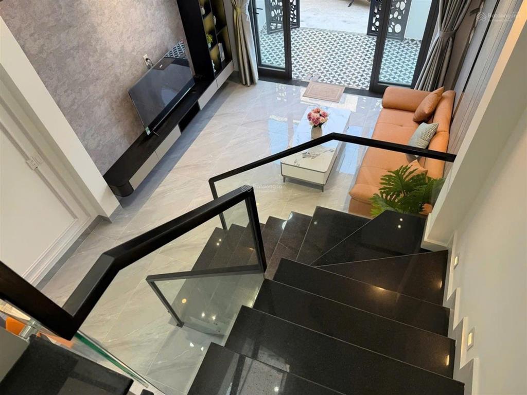 Còn tl nhà điện biên phủ quận 3, 57 m2, hàng hiếm chính chủ đang cho thuê 24tr/th