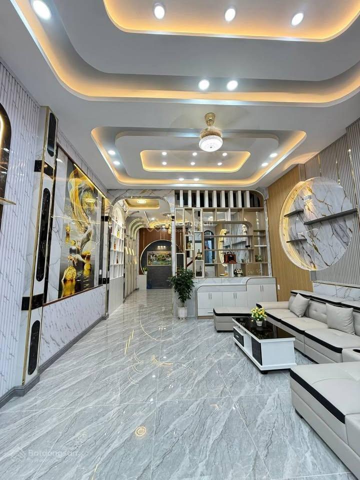Đường lê hồng phong q. 10, 75m2, shr, đầy đủ nội thất đang cho thuê 25tr/th