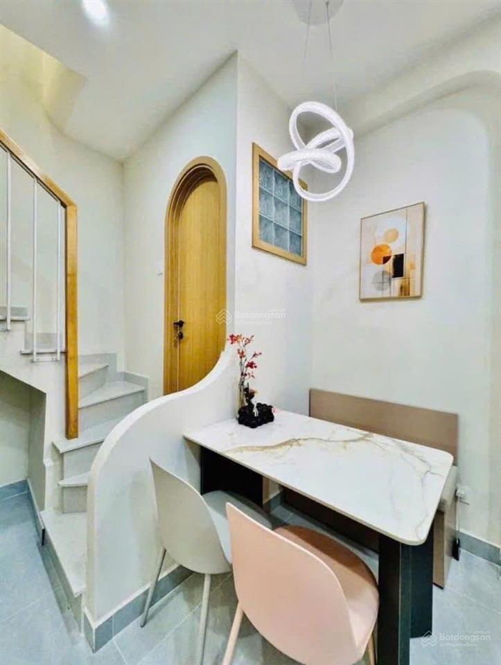 Đường phan văn trị q. gò vấp, 75m2, shr, đầy đủ nội thất đang cho thuê 19tr/th
