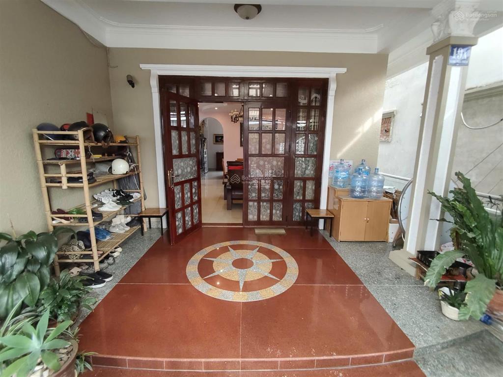 Văn phòng cho thuê tại 19 đặng thái thân, thành phố đà lạt  7,5 triệu/tháng, 26 m2