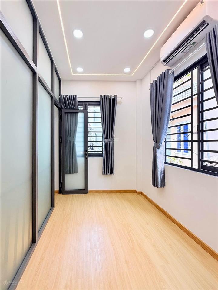 Phùng văn cung lô góc  3 tầng  phú nhuận mà chỉ 3.4 tỷ