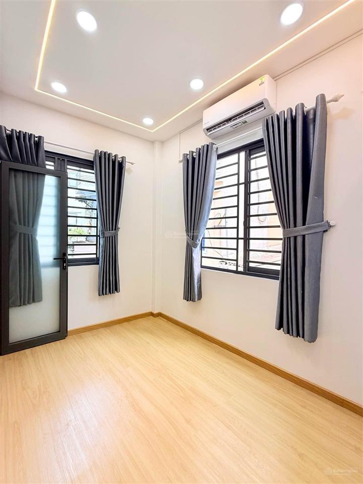 Phùng văn cung lô góc  3 tầng  phú nhuận mà chỉ 3.4 tỷ